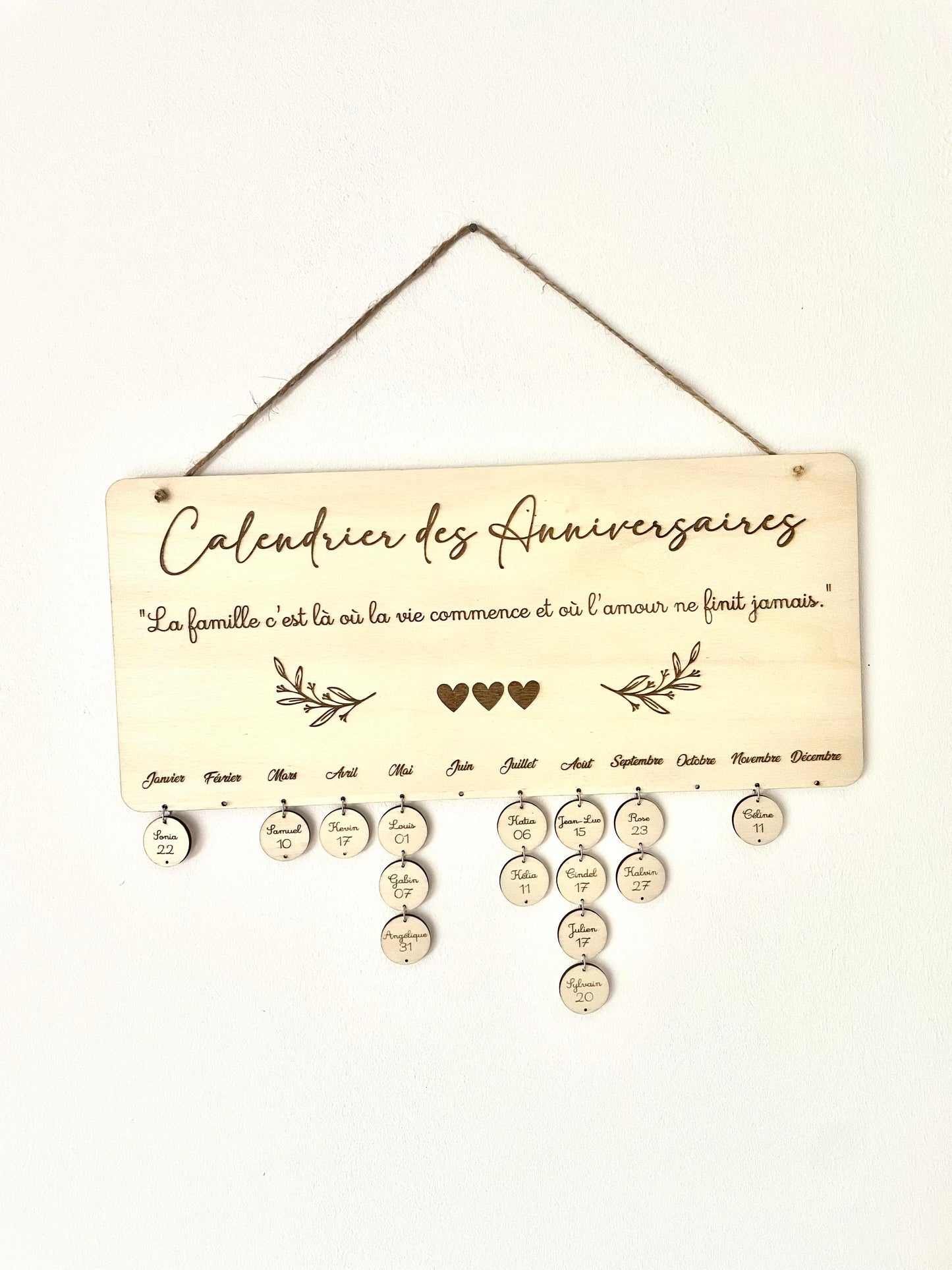 Calendrier anniversaire en bois
