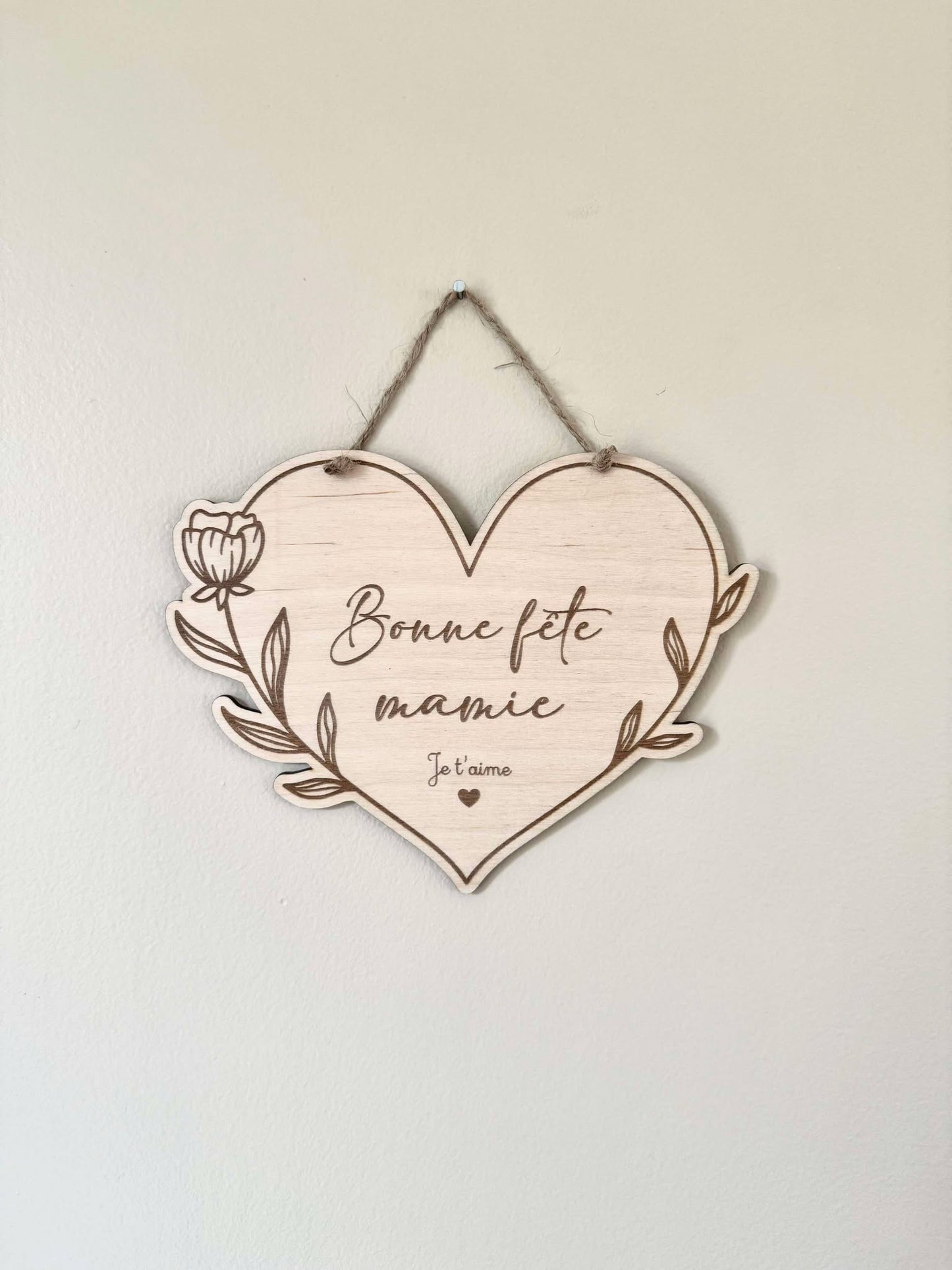 Cœur fleuris à suspendre Bonne fête Mamie