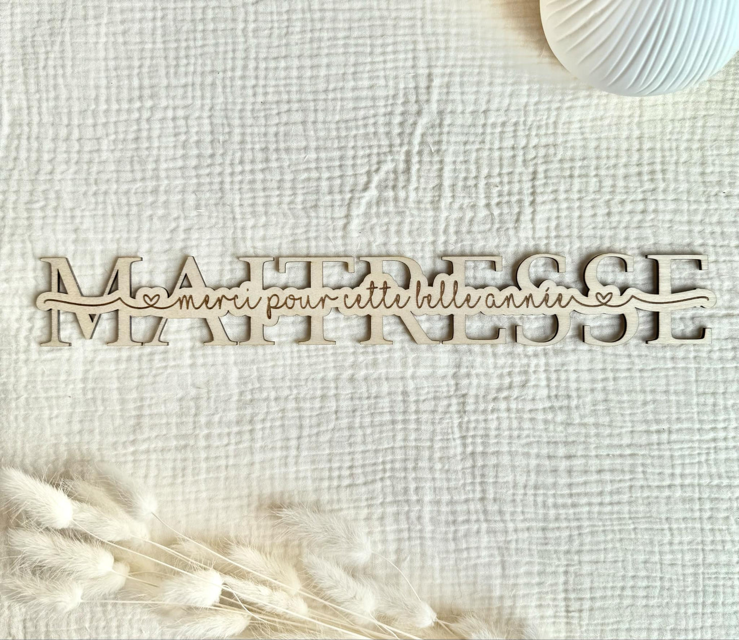 Mot Maîtresse en Bois