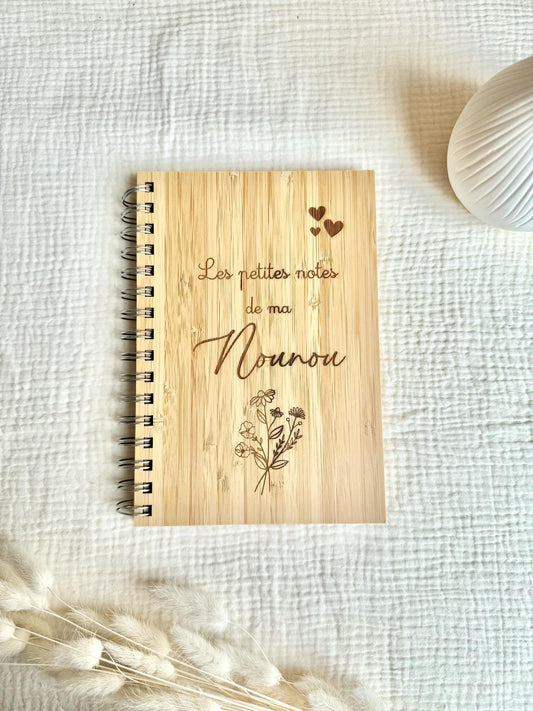 Cahier en bois Nounou