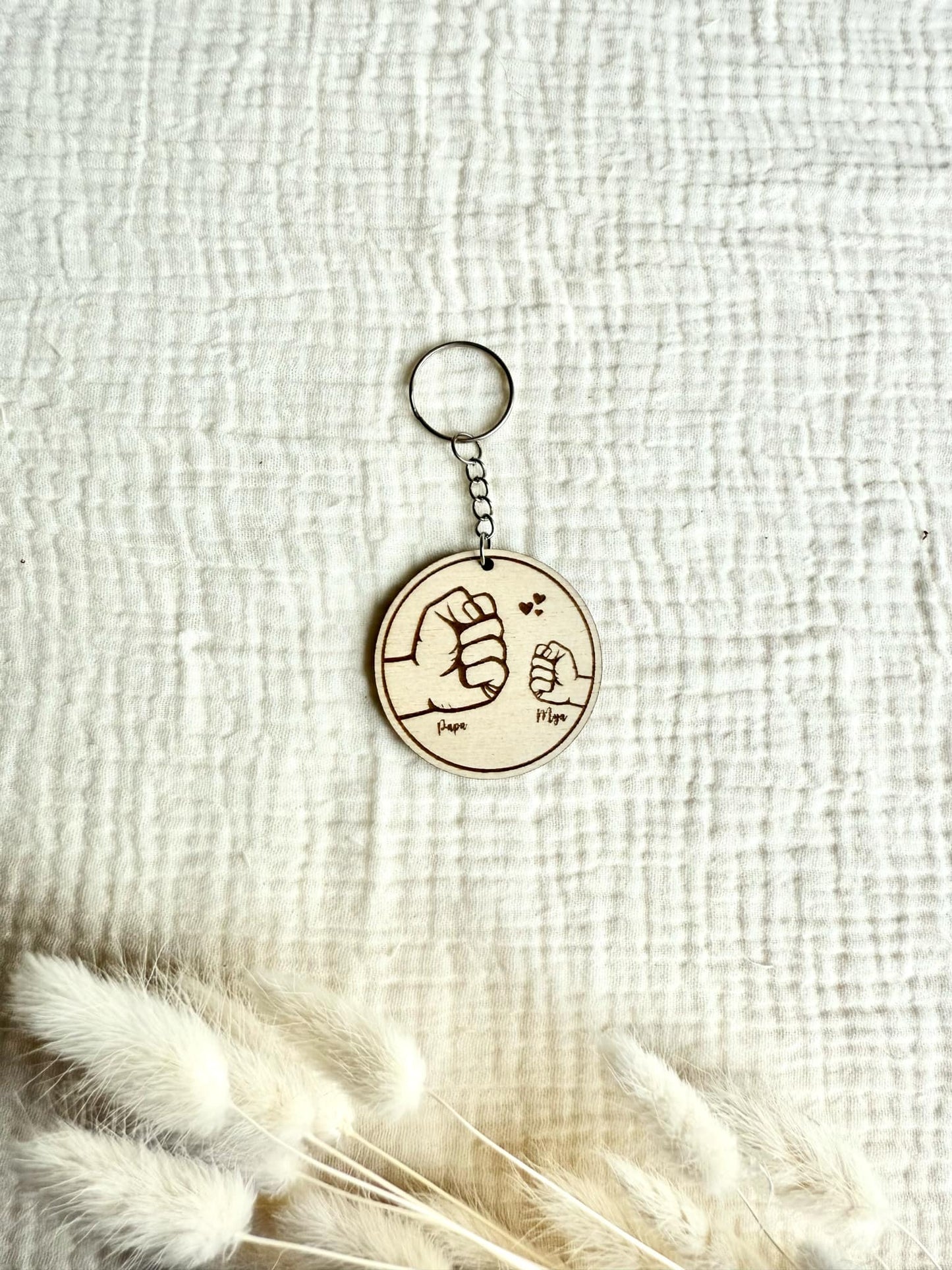 Porte clé bois Poing Papa