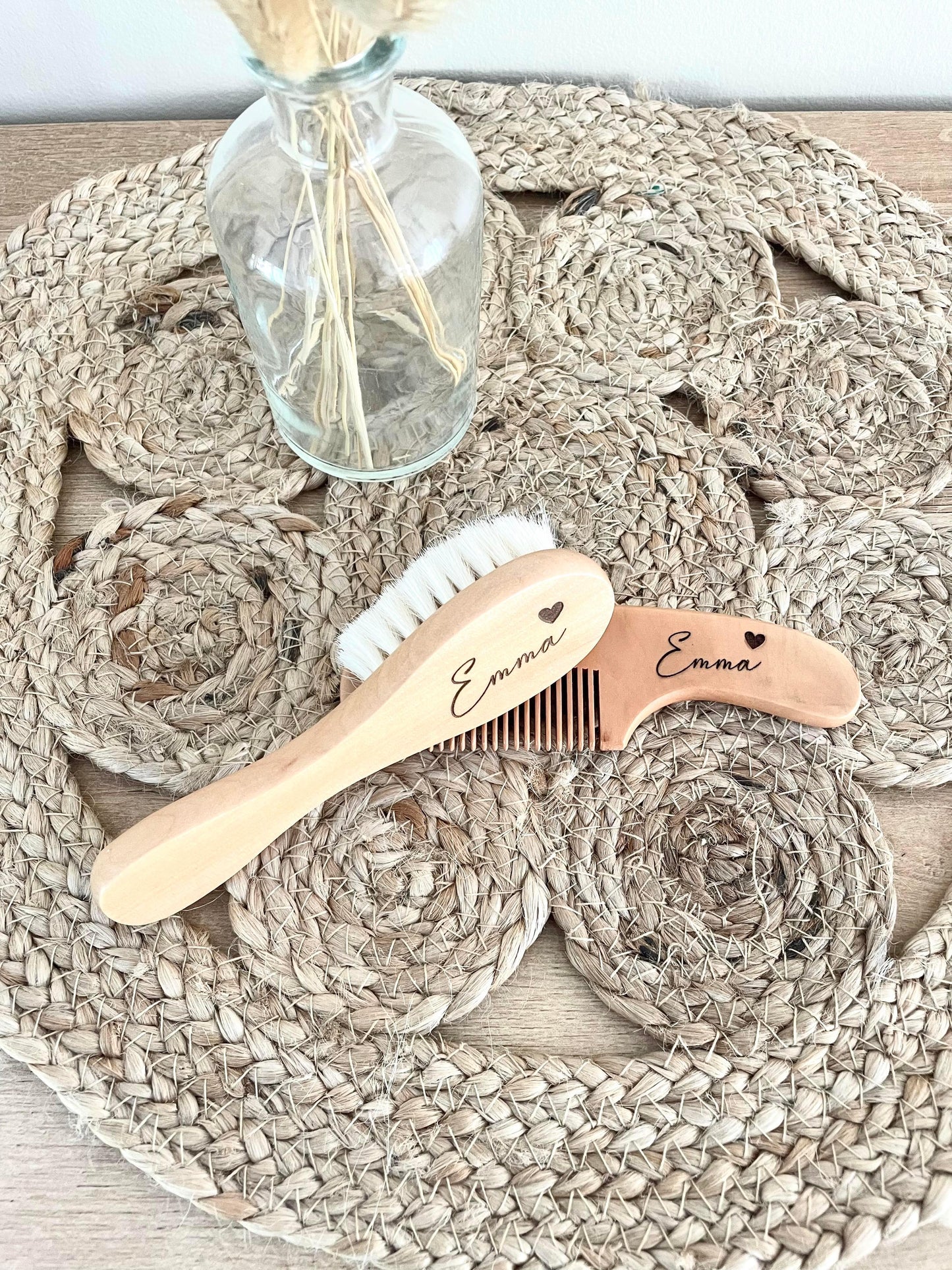 Lot brosse et peigne