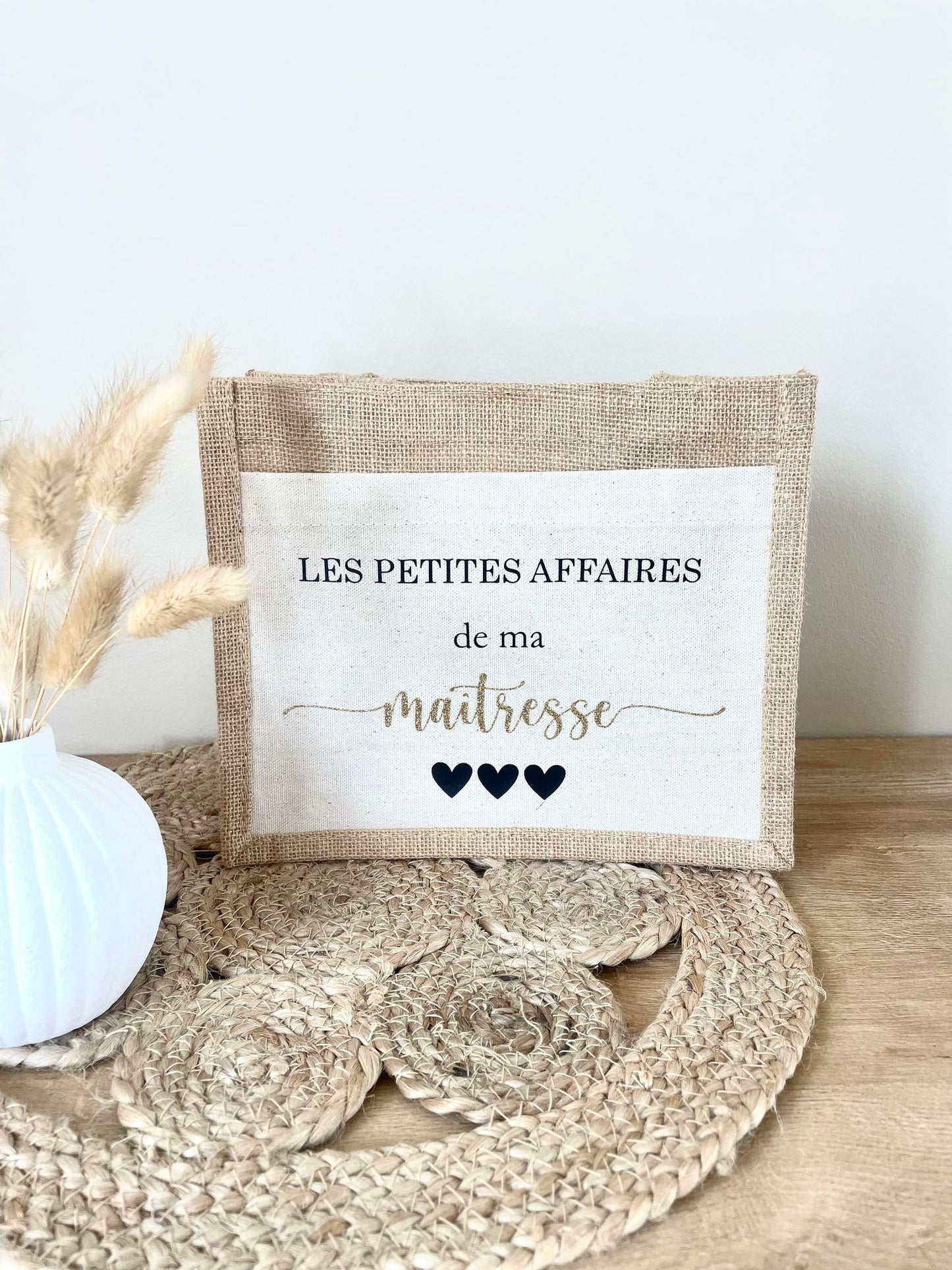 Petit sac en toile de jute maîtresse