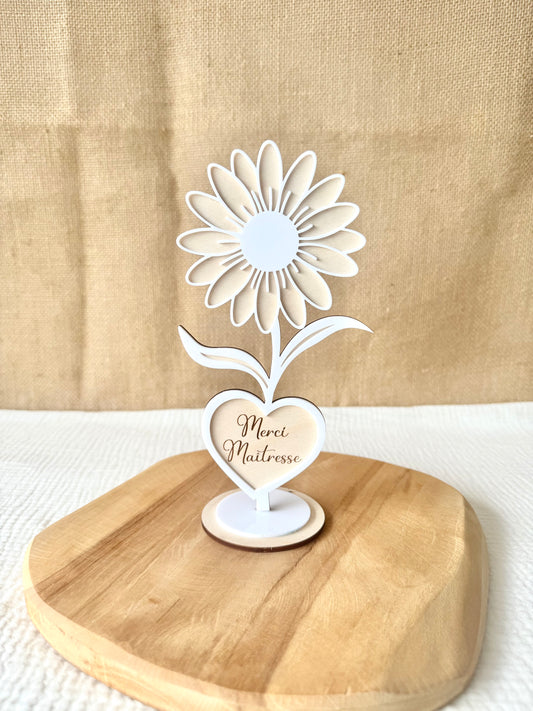 Fleur en bois et acrylique Maîtresse