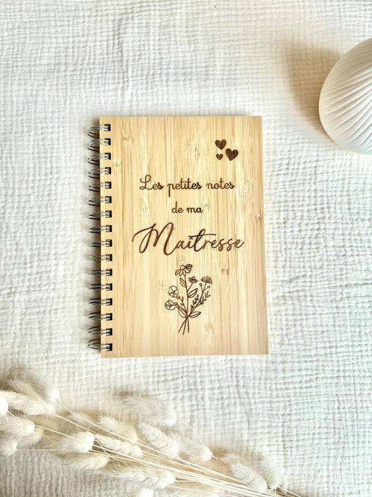 Cahier en bois Maîtresse